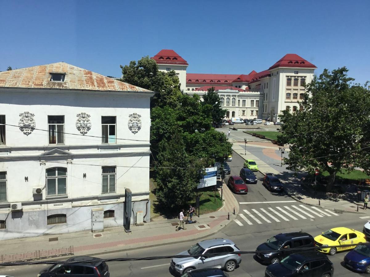 White Dream Suites Iasi Eksteriør bilde