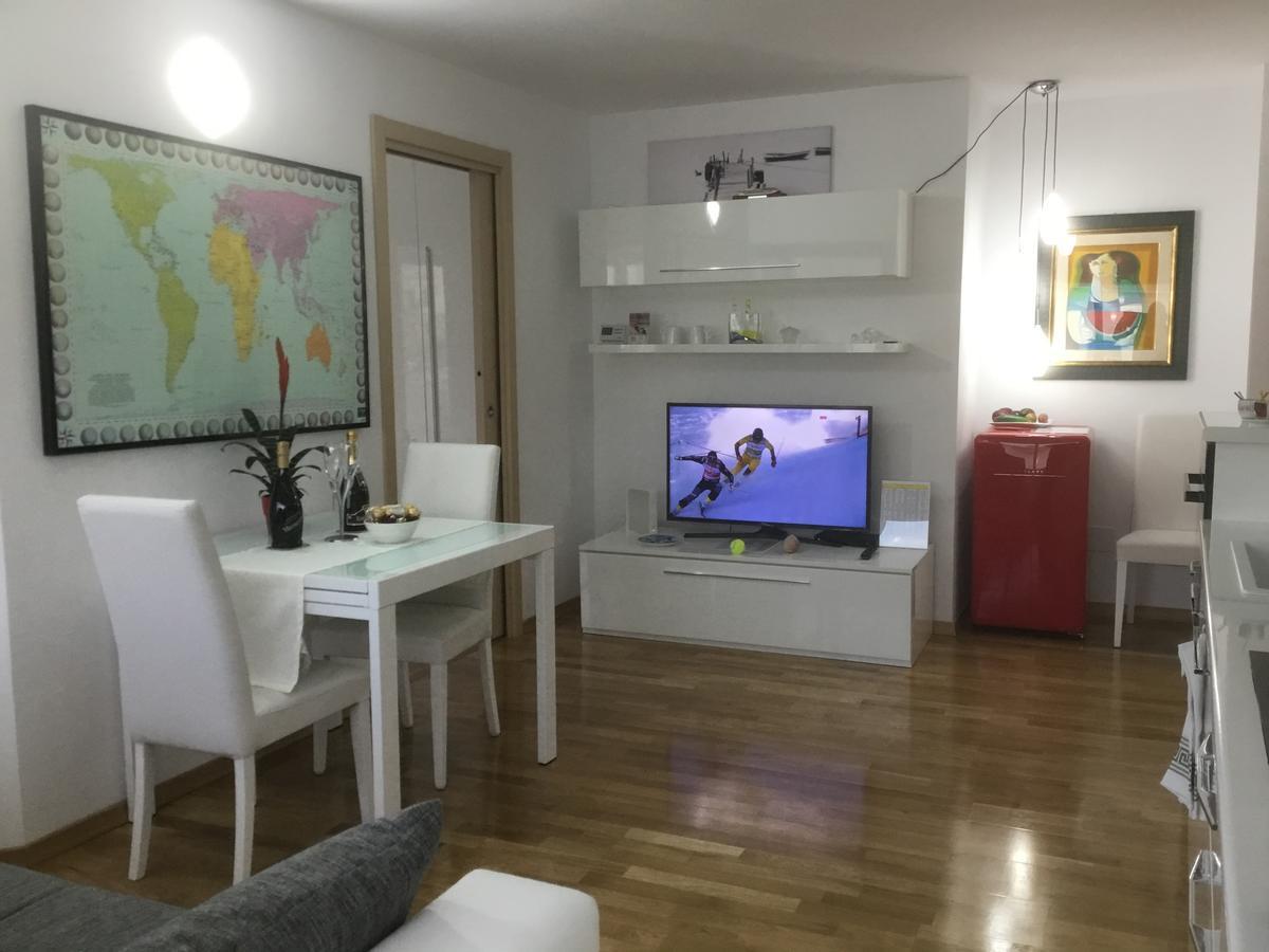 White Dream Suites Iasi Eksteriør bilde
