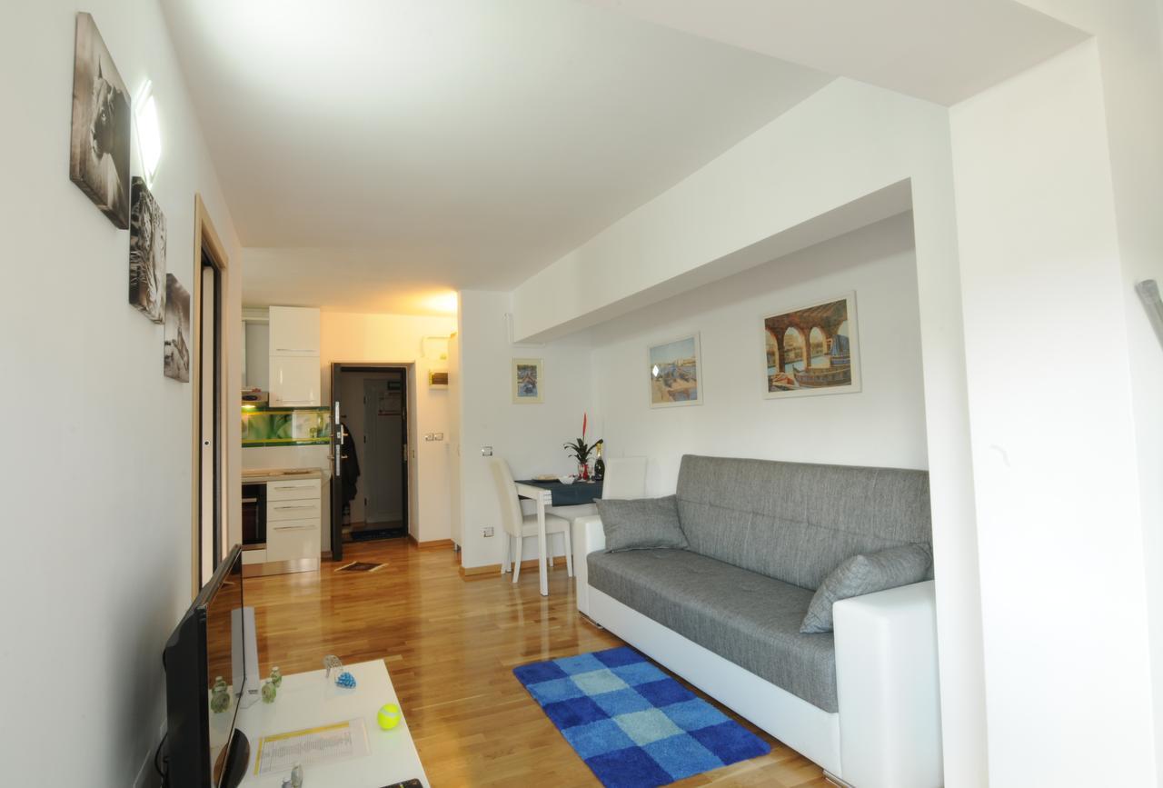White Dream Suites Iasi Eksteriør bilde