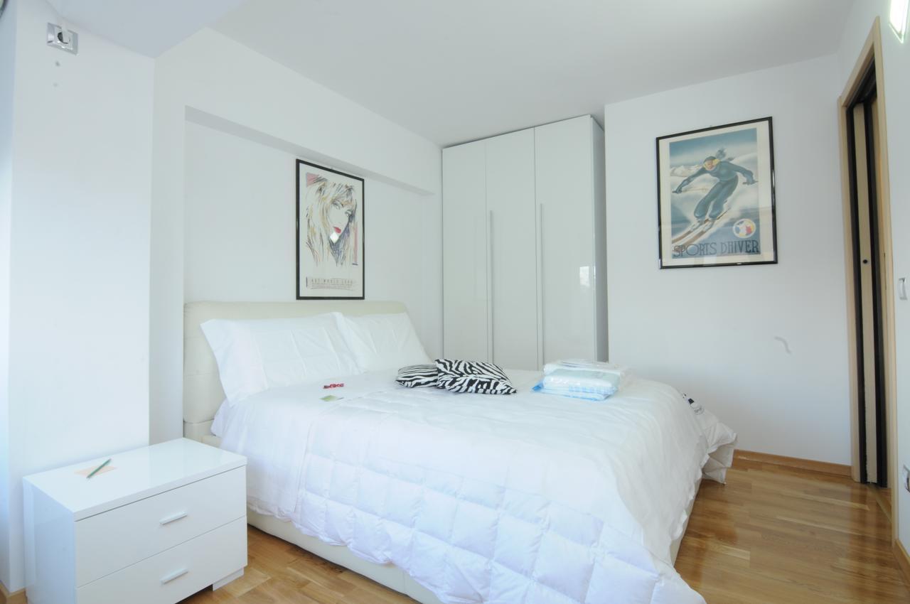 White Dream Suites Iasi Eksteriør bilde